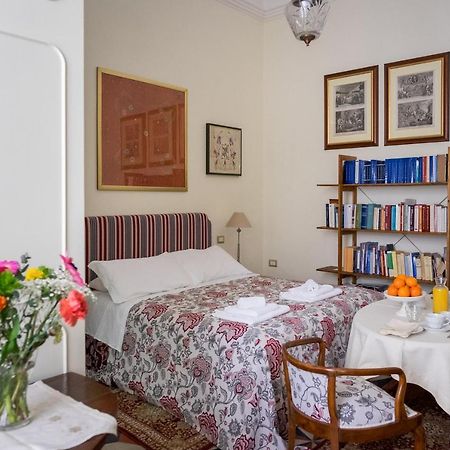 Palazzo Bernardini Suites Lecce Exterior photo