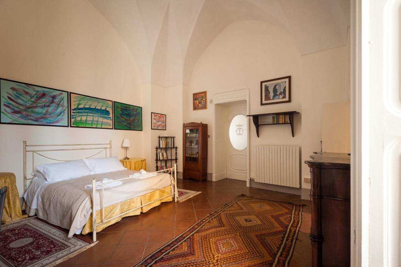 Palazzo Bernardini Suites Lecce Exterior photo