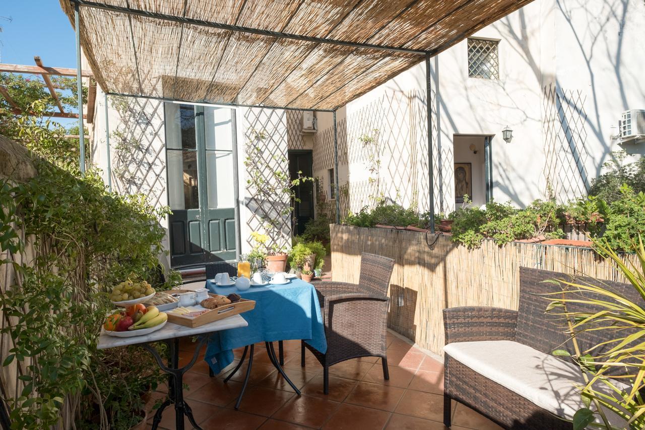 Palazzo Bernardini Suites Lecce Exterior photo